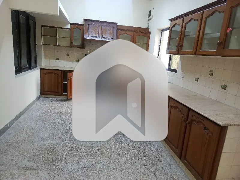 Upper Portion For Rent In F-8 Islamabad, photo 7