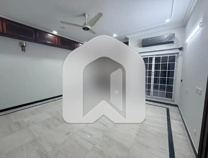 F-6 Lower Ground (Open Basement) for Rent Margalla Facing, photo 10