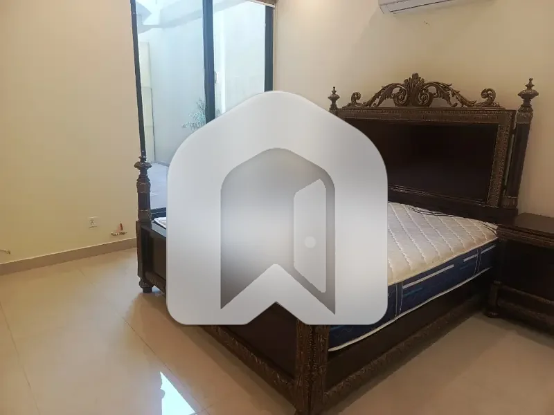 Lower Ground Floor For Rent In F-7, Islamabad, photo 12