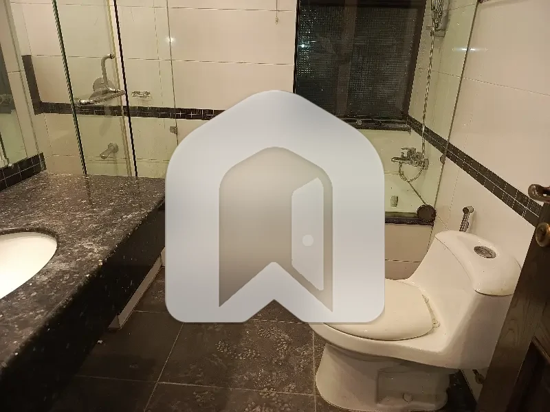 Lower Portion Available For Rent In F-7 Islamabad, photo 13