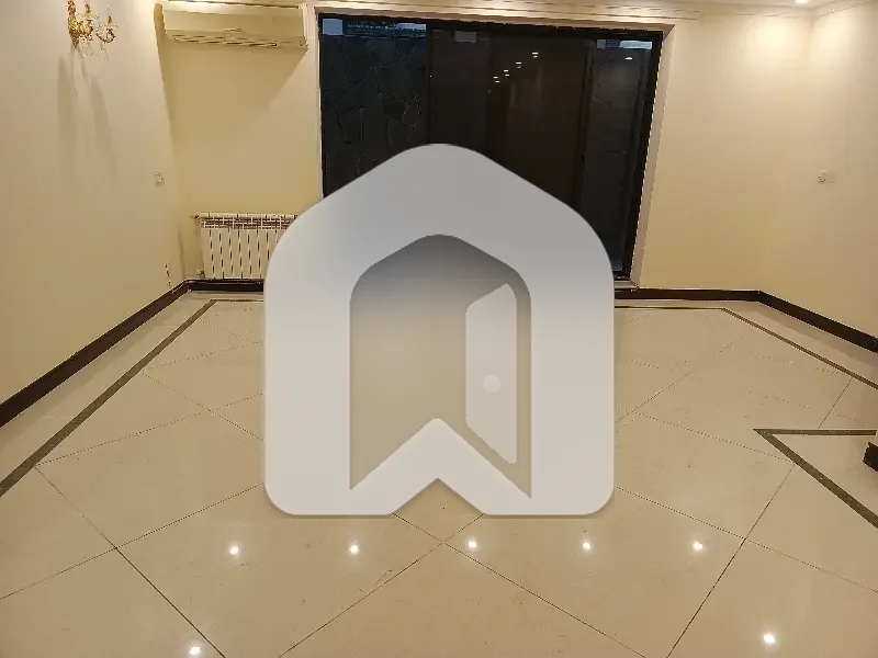 Lower Portion Available For Rent In F-7 Islamabad, photo 7