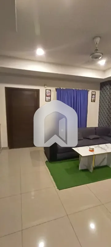 B-17 CAPITAL SQUARE Vip 2 Bed Fully Furnished Flat Available For Family, photo 8