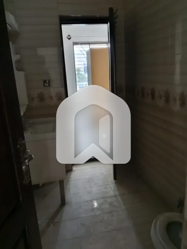 Brand upper portion Available For Rent B Block B-17 Islamabad, photo 10