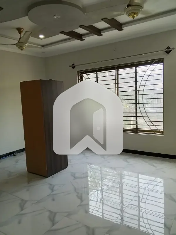Brand upper portion Available For Rent B Block B-17 Islamabad, photo 7