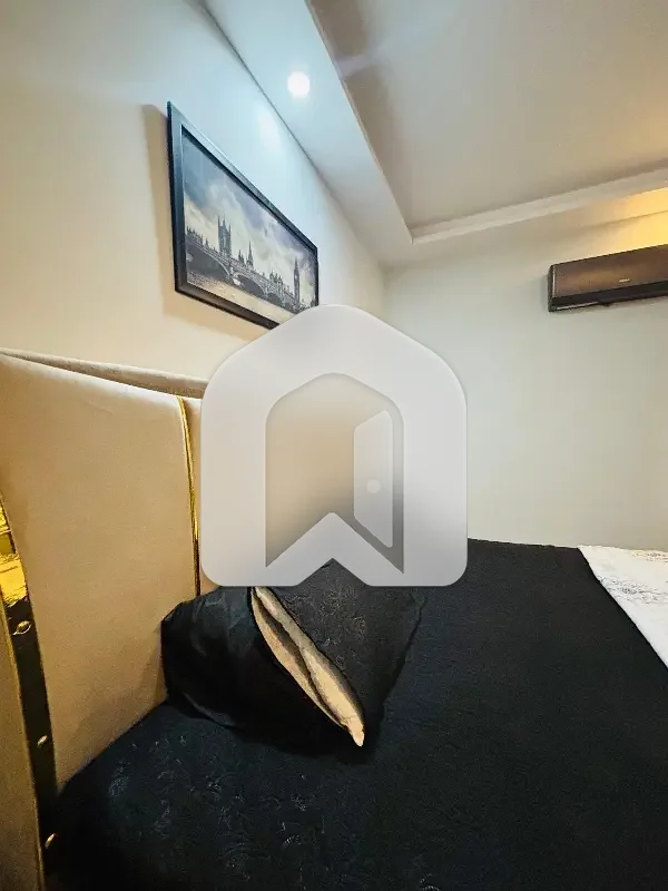 Furnished 1 Bed Apartment For Rent Available In Purely Residential Building, photo 11