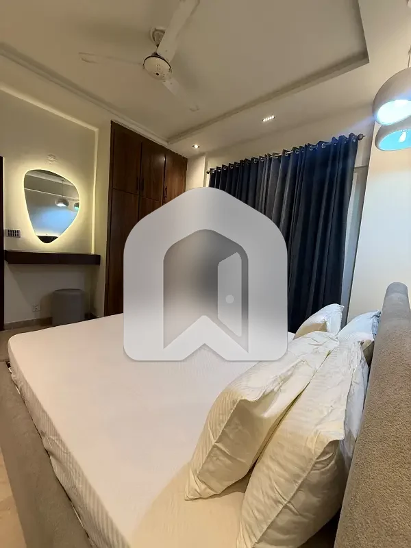 Fully-Furnished Brand New 2 Bedroom Apartment F-11 Markaz For Rent, photo 16