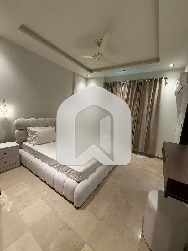 Fully-Furnished Brand New 2 Bedroom Apartment F-11 Markaz For Rent, photo 13