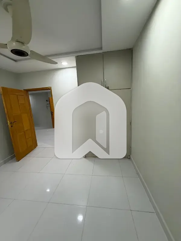 2 Bedrooms Unfurnished Apartment Available For Rent In E11 4 Near Main Margallah Road