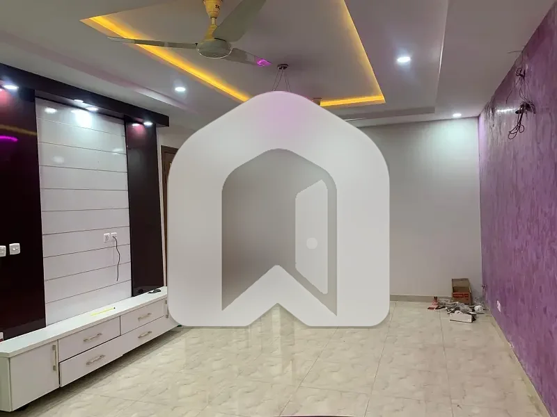 Get A 1 Kanal Upper Portion For rent In DHA Phase 2 - Near Giga mall