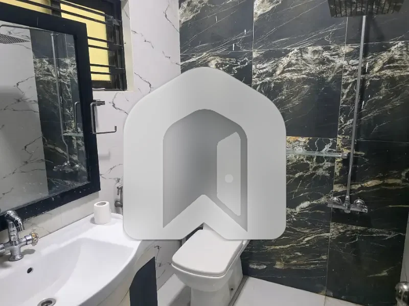 Spacious 1 Kanal Full House For Rent in DHA Phase 2, photo 7
