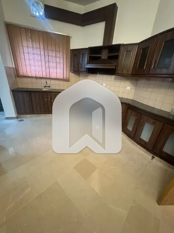 1 Kanal Full House For Rent In DHA Phase 2, photo 14
