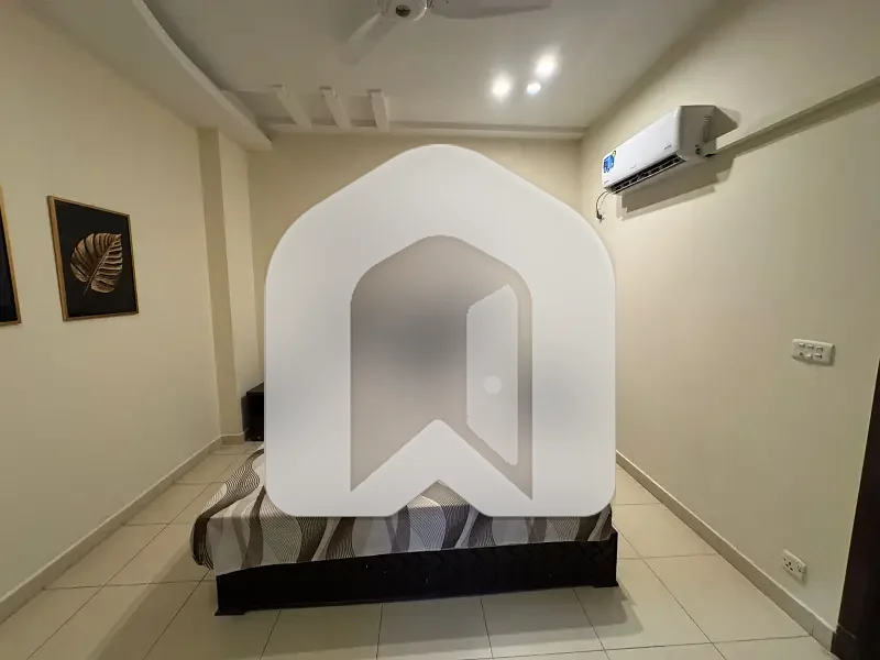 1 BHK Fully Furnished Apartment Available in Hamdan Heights