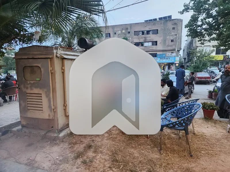 FRONT SHOP FOR RENT IN F-8 MARKAZ, photo 8