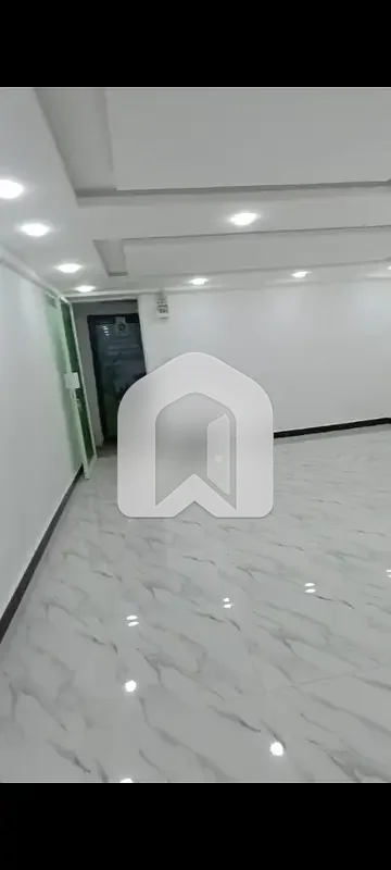 704 Square Feet Blue Area Shop Available For Rent, photo 7