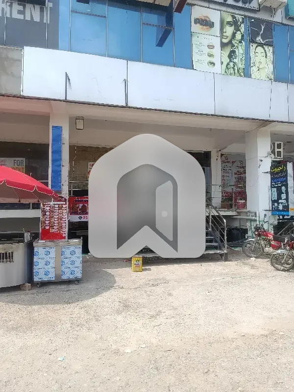 COMMERICAL Groud Floor Shop Availabile FOR Rent .