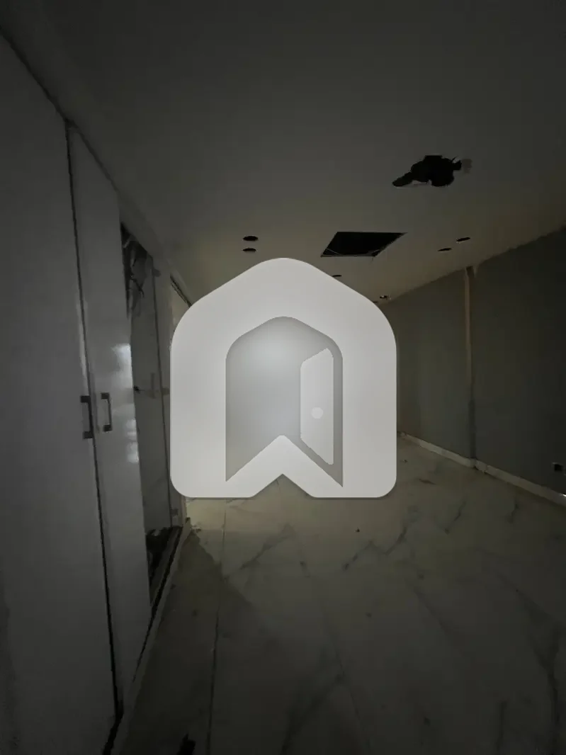 Beautiful Commercial Shop Up For Rent In F-10, photo 7