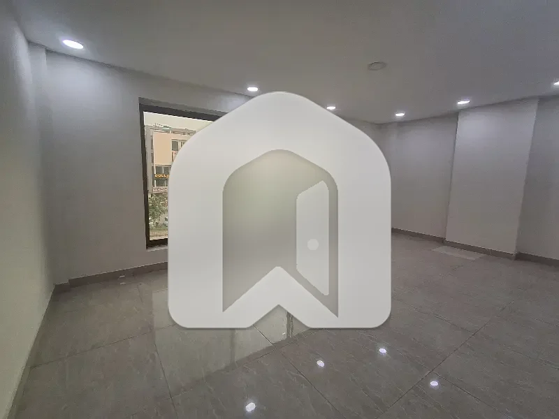 Behria Enclave 1400 Sqft Hall Available For Rent Two Additional Spacious Offices Available On Reasonable Price, photo 10