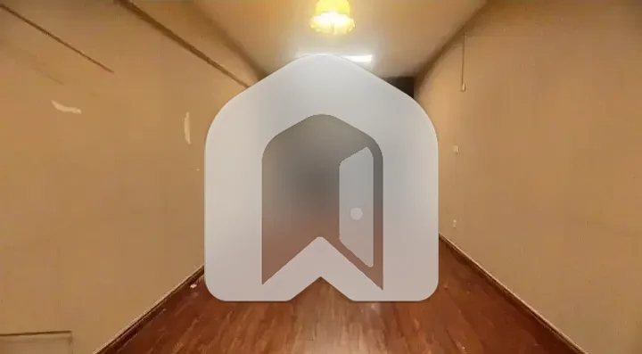 SHOP FOR RENT IN G-10 MARKAZ, ISLAMABAD Prime Ommercial Location Size: 700 Sq. Ft. Location: G-10 Markaz, Islamabad