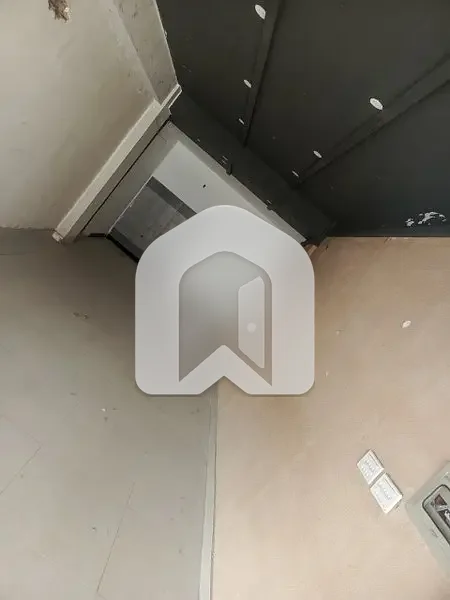 1100 Sq Ft Lower Ground Commercial Shops Available For Rent In F-11 Markaz, Islamabad, photo 8
