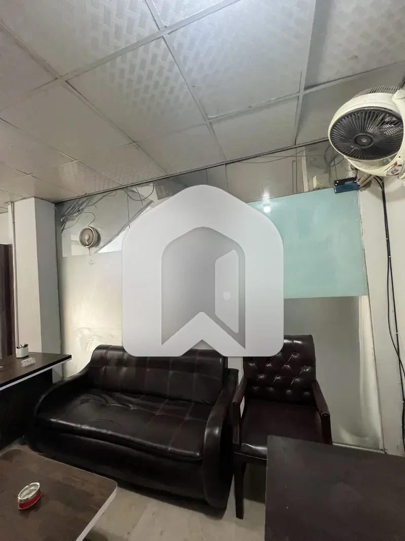 900 Square Feet Hall Is Available On Rent In Pwd Main Road