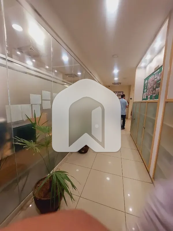 Brand New Office For Rent 4000 Sqft  Floor With Parking Security With Big Reception Area And Suitable For I. T, Telecom And Software Companies., photo 3