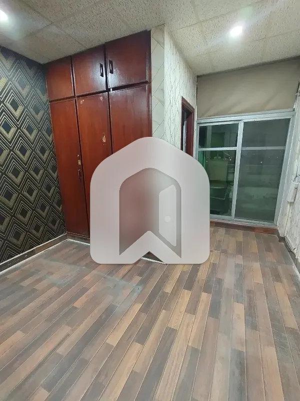 Office Available For Rent At G 11 Markaz Studio Type 2nd Floor Up To Meezan Bank, photo 7