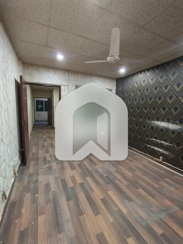 Office Available For Rent At G 11 Markaz Studio Type 2nd Floor Up To Meezan Bank, photo 9