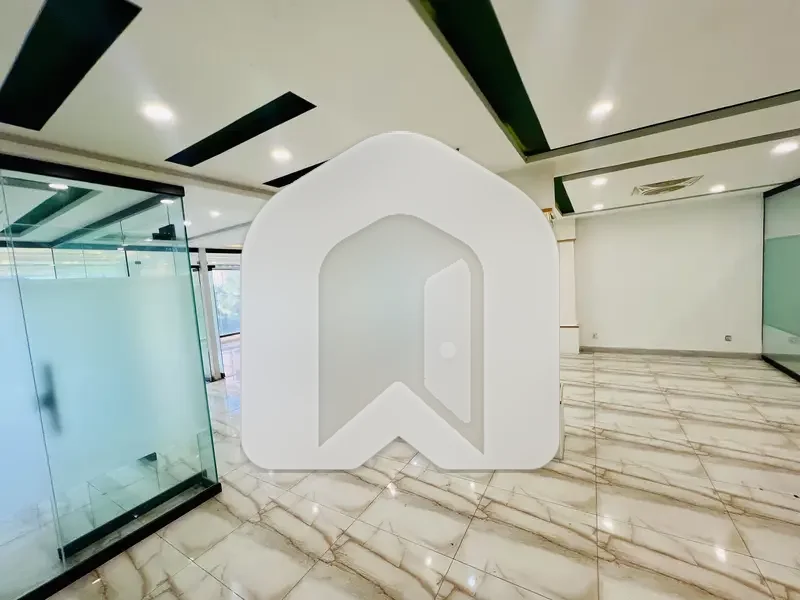 Blue Area Office For Rent Prime Location, photo 16