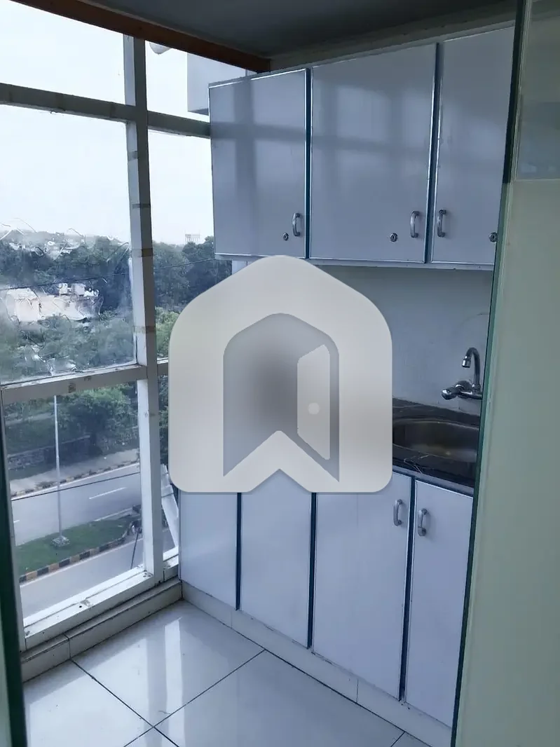 Blue Area Office For Rent Prime location, photo 16