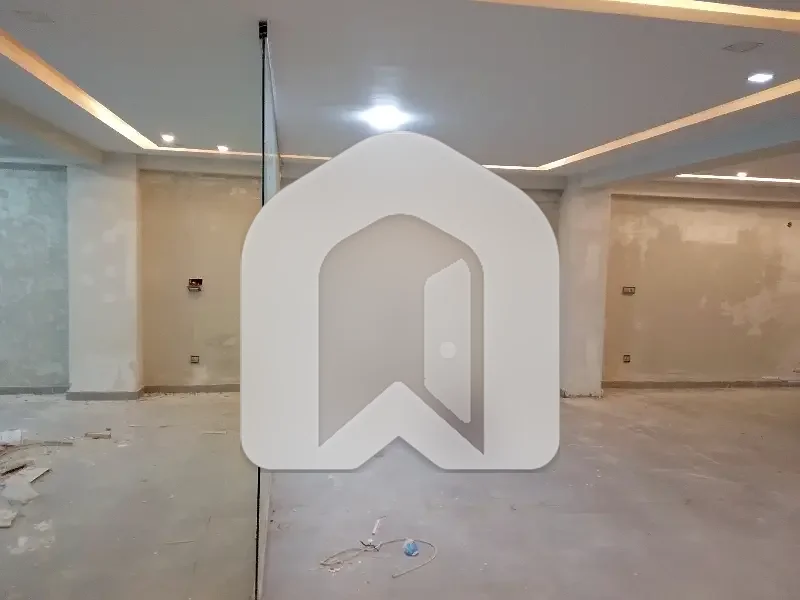16 Marla Office for Rent, photo 8