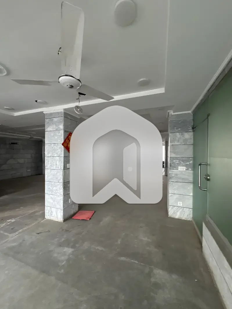 Triple Office Space, photo 4