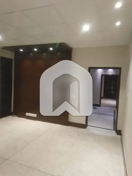 Office Available On Rent In Hayat Halls, Block 2, Diplomatic Enclave 1, Ramna V, Islamabad, photo 5