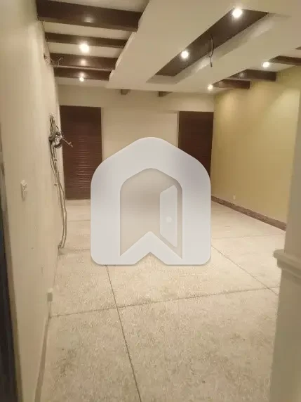 Office Available On Rent In Hayat Halls, Block 2, Diplomatic Enclave 1, Ramna V, Islamabad, photo 3