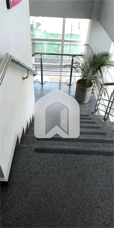 3100 Sqft Main Jinnah Avenue Good Location Ground + Lower Ground Available For Rent In Blue Area, photo 17