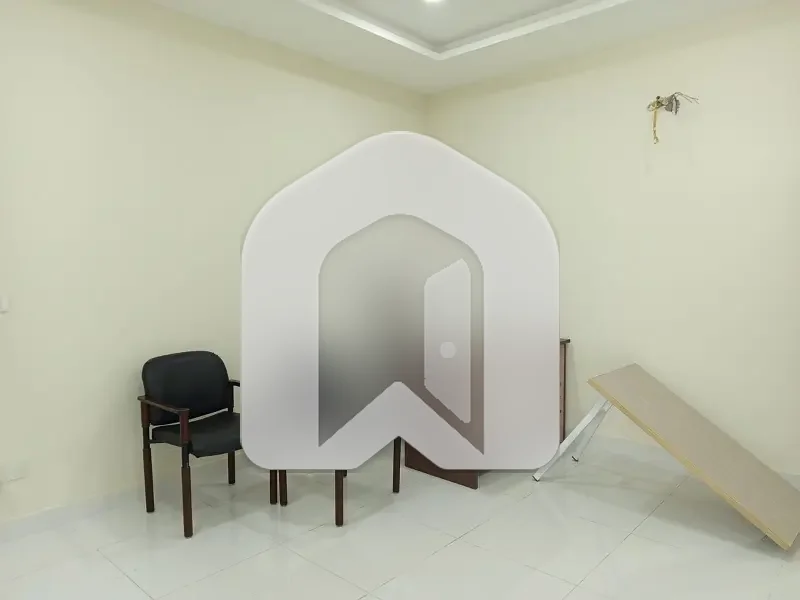 418 Square Feet Office Available In I-8 For rent, photo 2