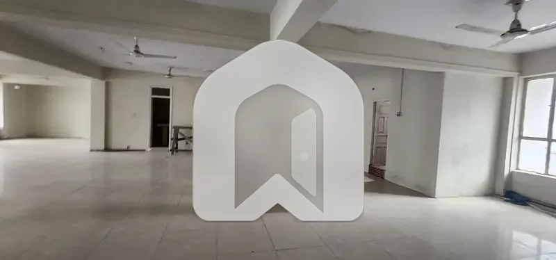 4000 SQFT OFFICE FOR RENT IIN F-8 MARKAZ, photo 7