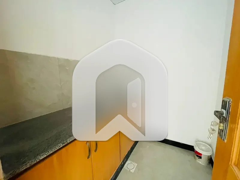 1800 Sq. Ft Office Available For Rent, photo 14