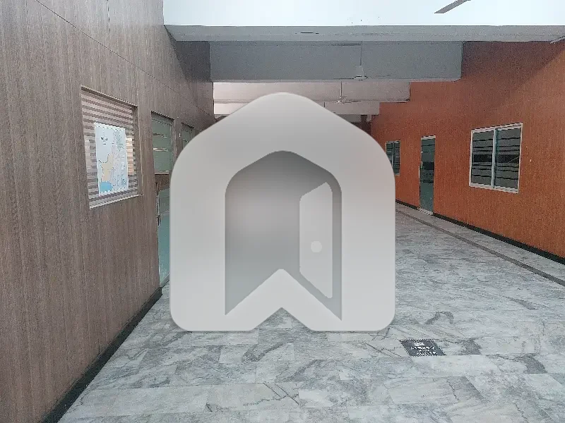Independent Premises Office Available For Rent, photo 11