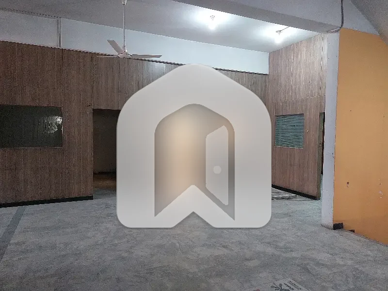 Independent Premises Office Available For Rent, photo 18