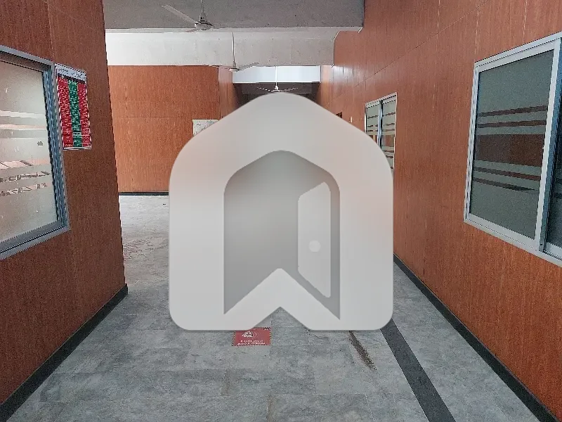 Independent Premises Office Available For Rent, photo 9