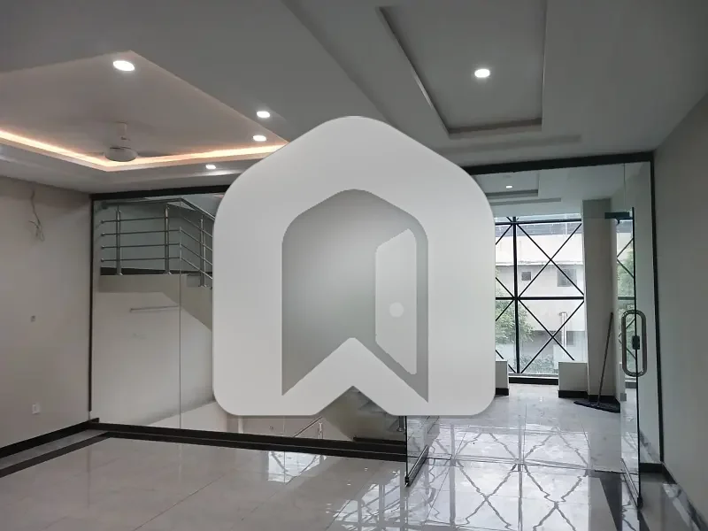 Get In Touch Now To Buy A 4800 Square Feet Office In Islamabad, photo 7