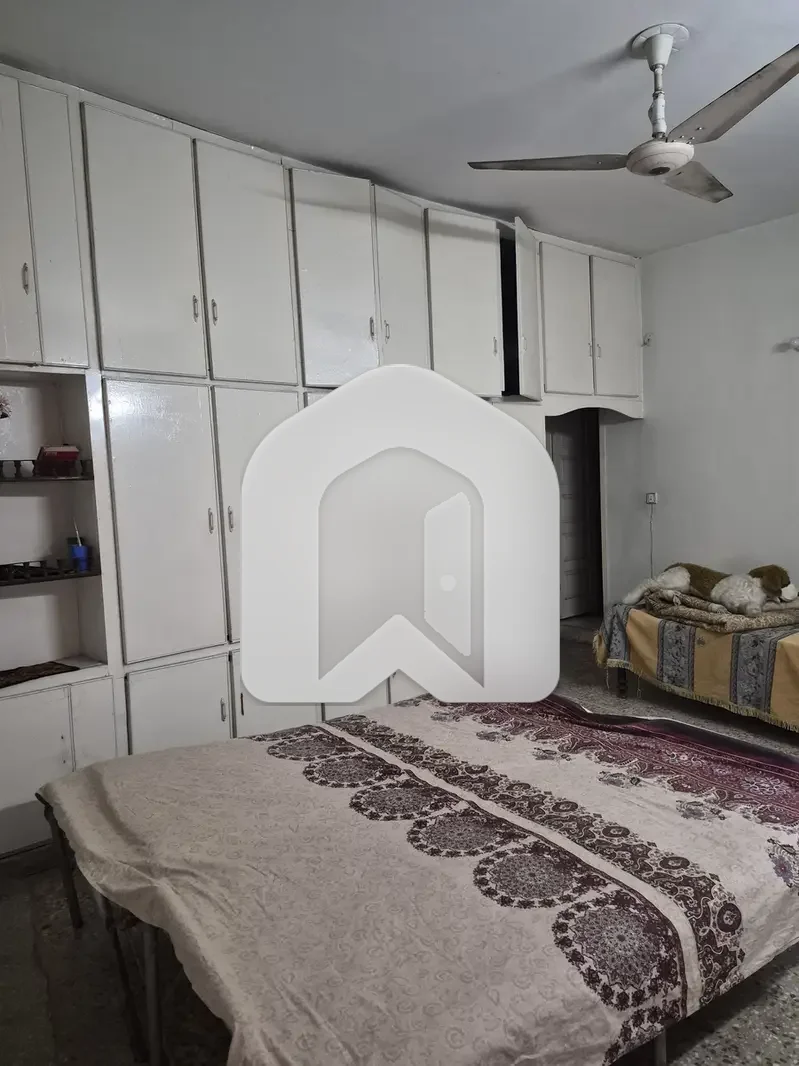 1 Marla Room In Stunning I-8/4 Is Available For rent, photo 3