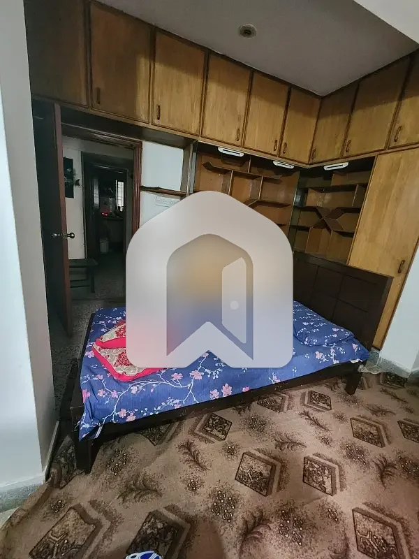Finished Room Included Bill Available In G-11/1 Islamabad For One Job Holder Male Only