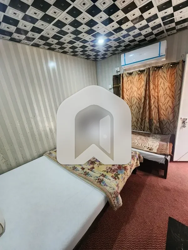 Furnished Room Included Bill Available In Upper Portion G-9/4 Islamabad, photo 2