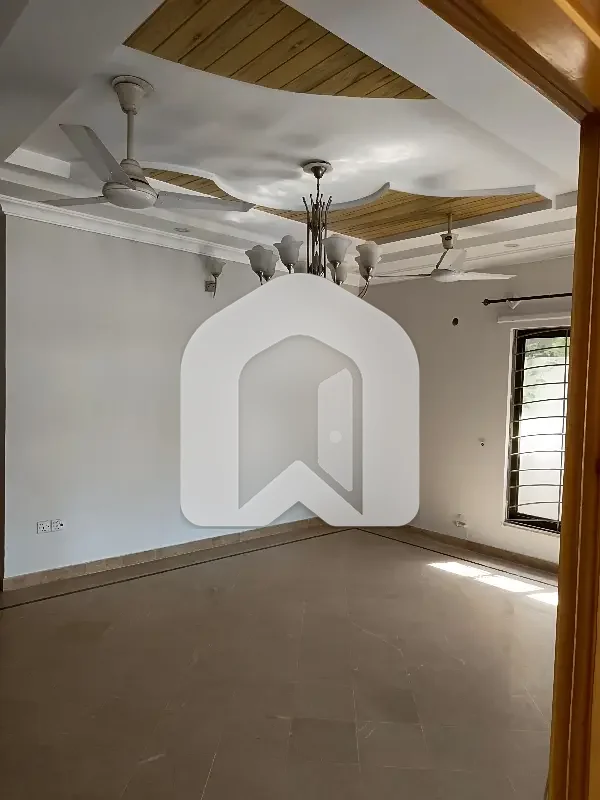 F10 3Bedroom Ground Portion For Rent, photo 12