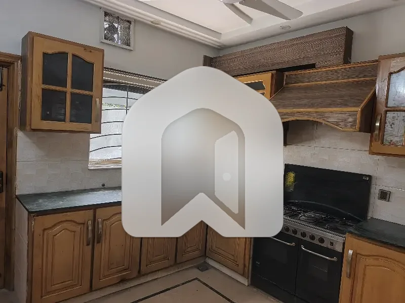 F10 3Bedroom Ground Portion For Rent, photo 3