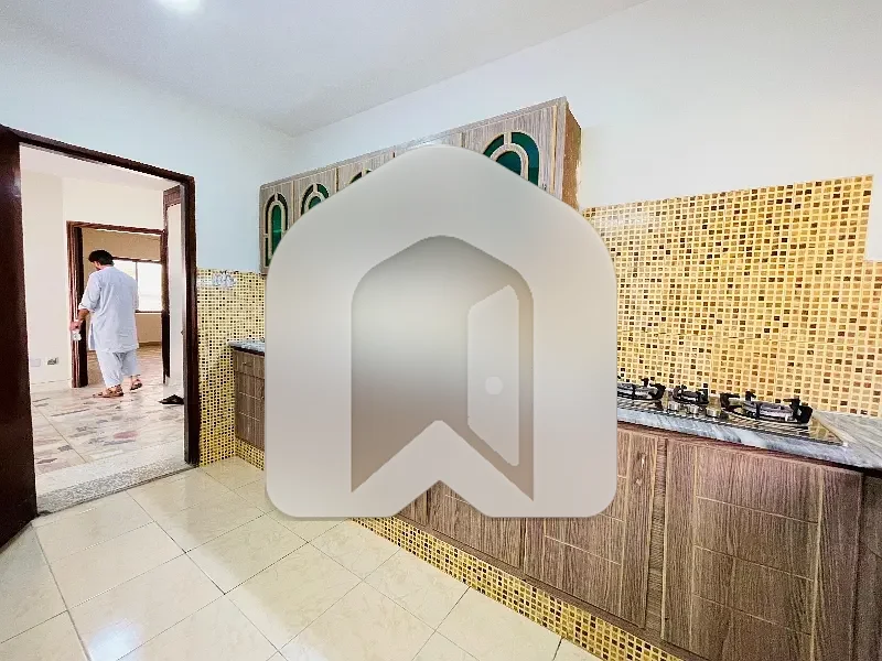 Stunning 3-Bedroom Ground Portion for Rent in F-8/3, photo 13