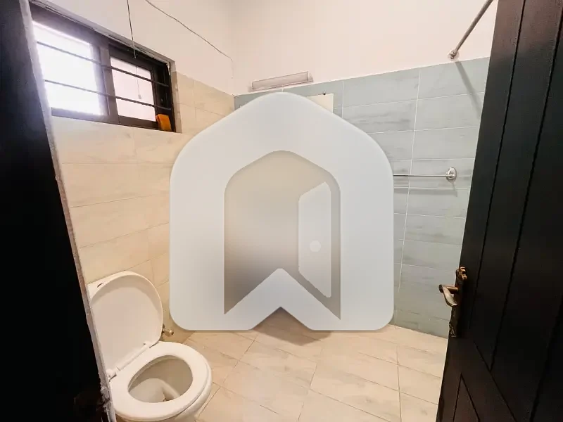 Stunning 3-Bedroom Ground Portion for Rent in F-8/3, photo 17