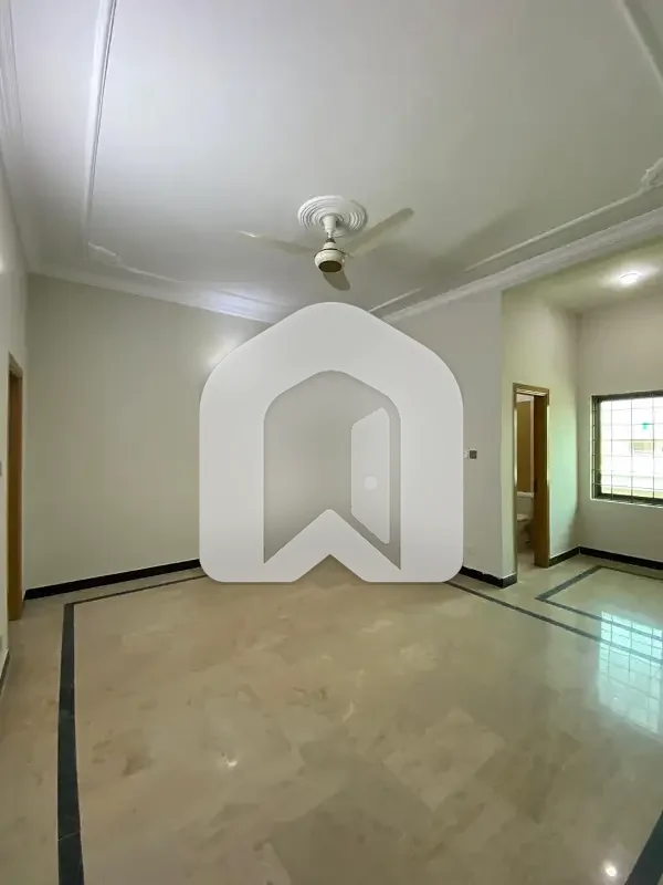 E-11 ISLAMABAD 1 Kanal Lower Portion Basement For Rent 3 Bed With Washroom Drawing Dining Tv Lounge Kichen Parking Gas Electricity, photo 26