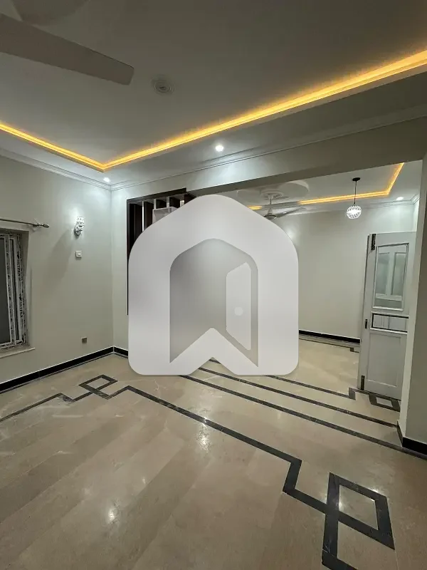 E-11 ISLAMABAD 1 Kanal Lower Portion Basement For Rent 3 Bed With Washroom Drawing Dining Tv Lounge Kichen Parking Gas Electricity, photo 11